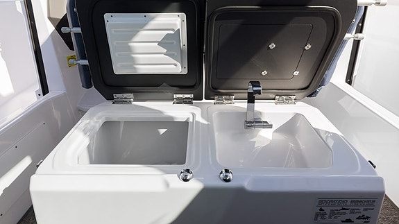 Axopar 29 XC Cross Cabin - 2026 26 of 30