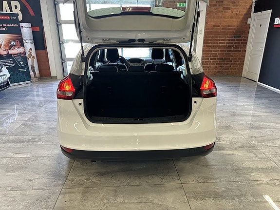 Ford Focus 12 of 19