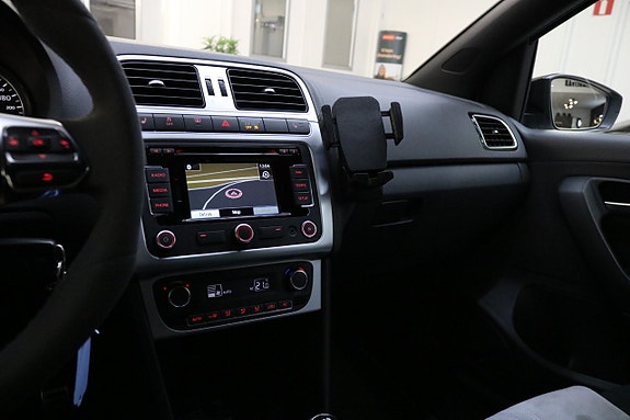 Volkswagen Polo 22 of 24