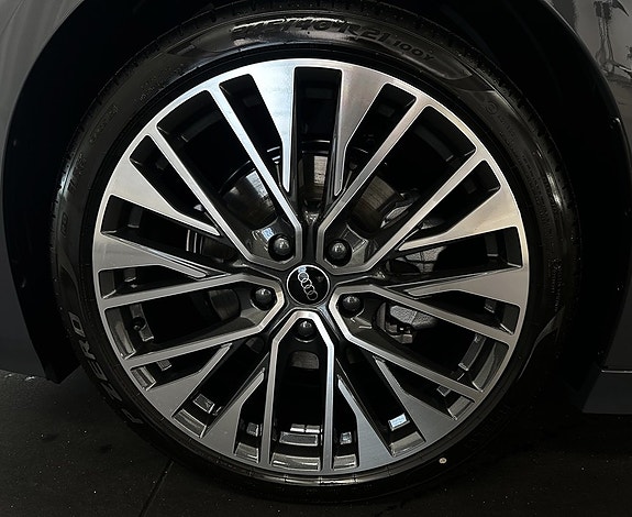 Audi A6 14 of 15
