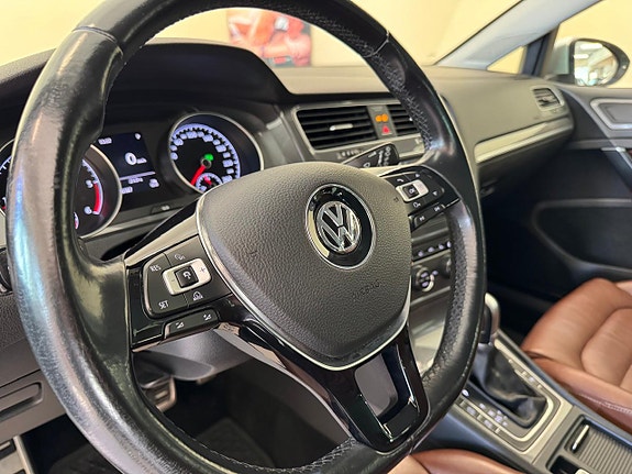 Volkswagen Golf-Serie 10 of 12