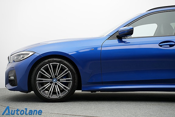 BMW 330d 13 of 30