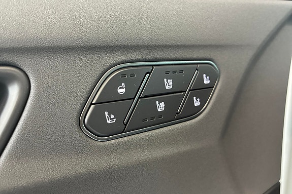 Kia EV5 17 of 27