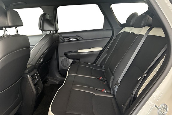 Kia EV5 11 of 27
