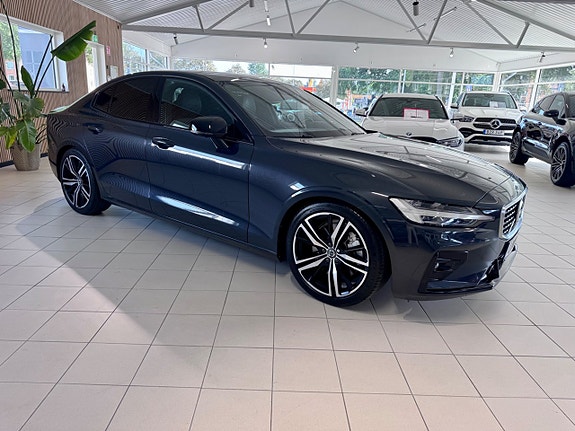 Volvo S60 13 of 28