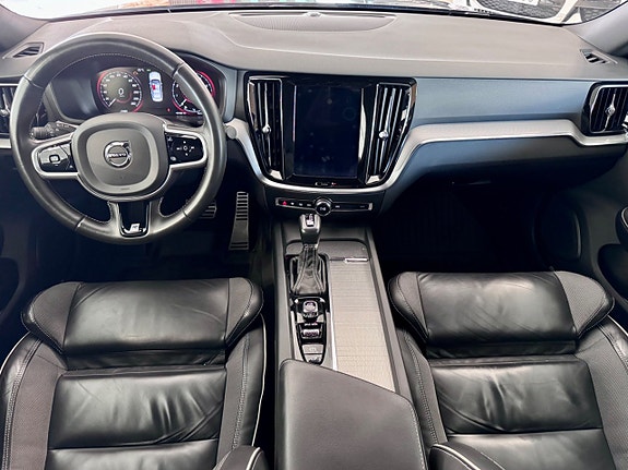 Volvo S60 26 of 28