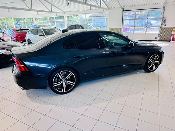 Volvo S60 9 of 28