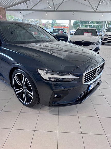 Volvo S60 17 of 28