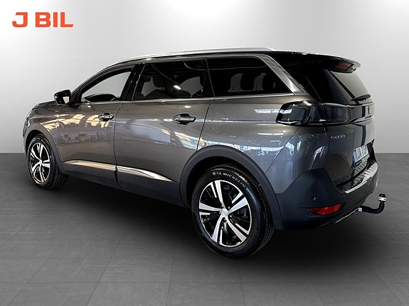 Peugeot 5008 4 of 5