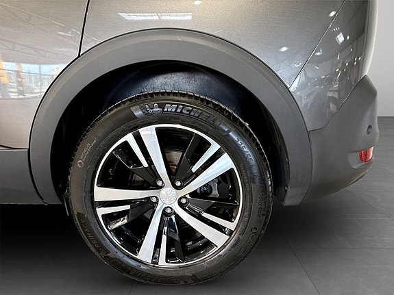 Peugeot 5008 15 of 16