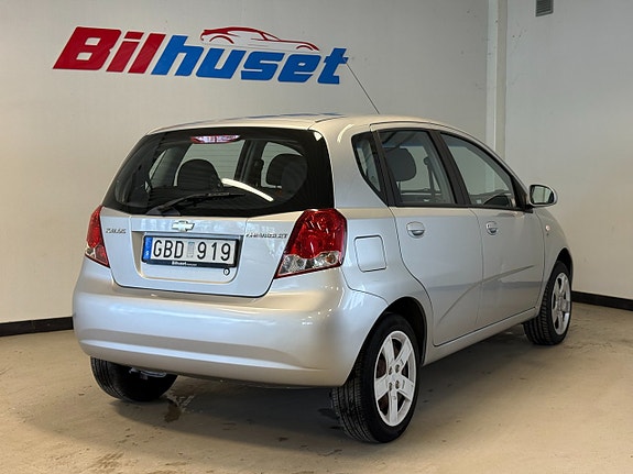 Chevrolet Kalos 3 of 11
