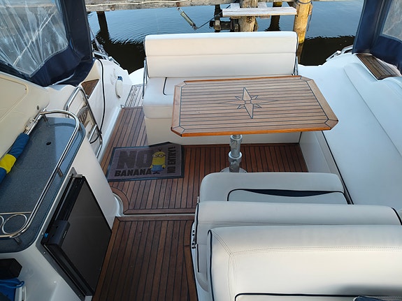 Bavaria 32 Sport 2004 –Diesel med förlängd badbrygga 5 of 11