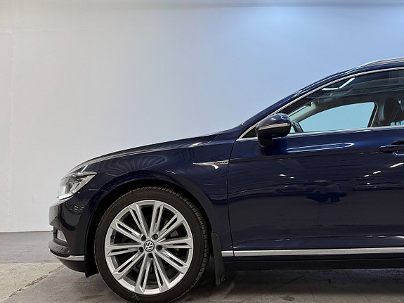 Volkswagen Passat 26 of 29