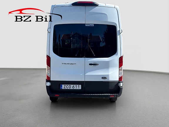 Ford Transit 4 of 18