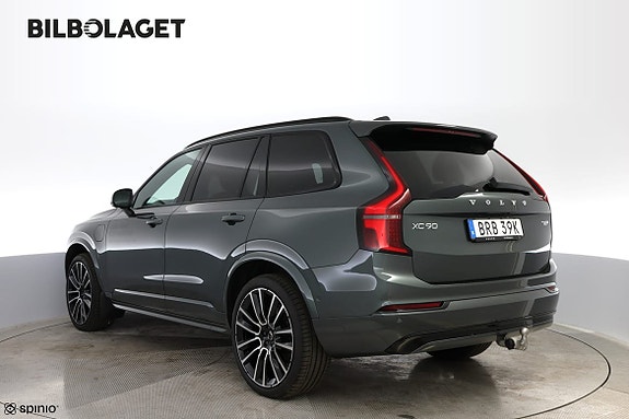 Volvo XC90 3 of 19