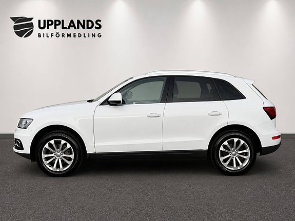 Audi Q5 2 of 5