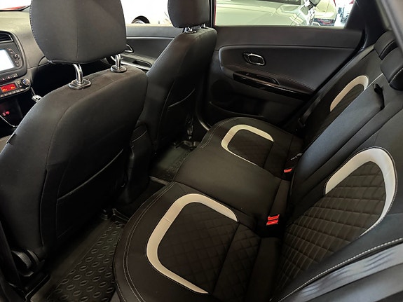 Kia Ceed 17 of 23