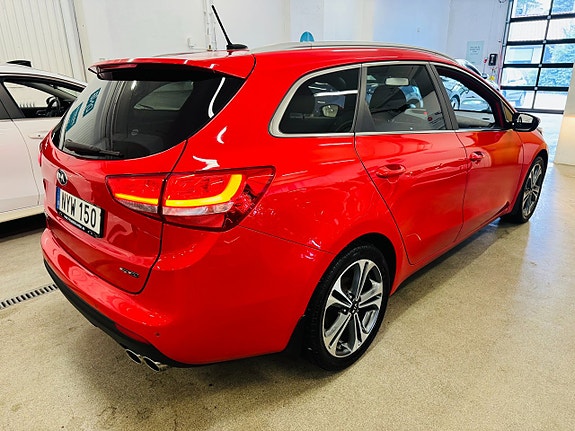 Kia Ceed 13 of 23