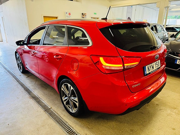 Kia Ceed 14 of 23