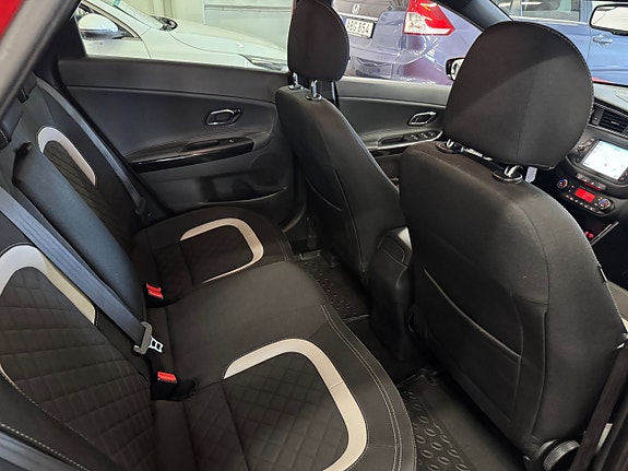 Kia Ceed 16 of 23