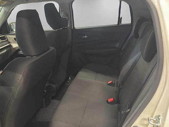 Suzuki Swift 9 of 18