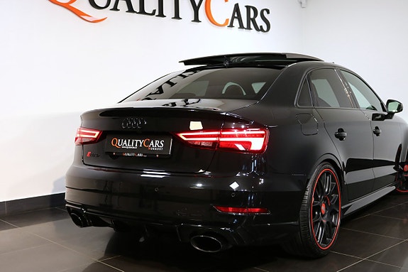 Audi RS3 25 of 27