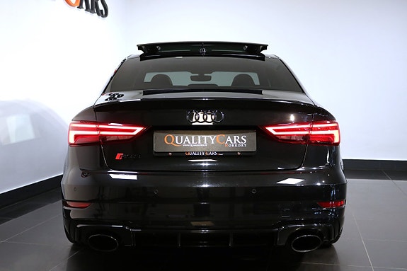 Audi RS3 6 of 27