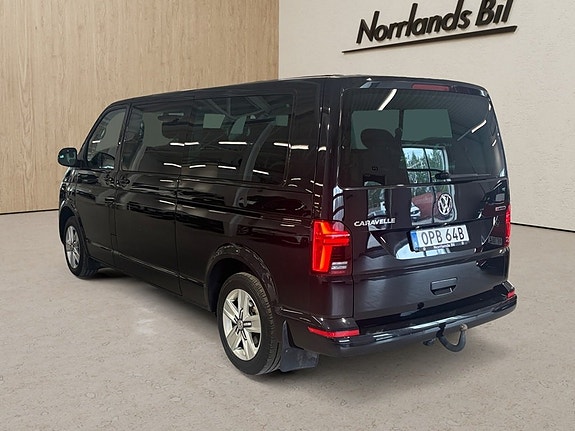 Volkswagen Caravelle 3 of 5