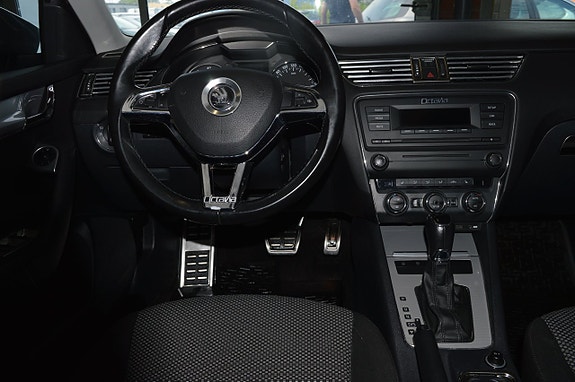 Skoda Octavia 9 of 19