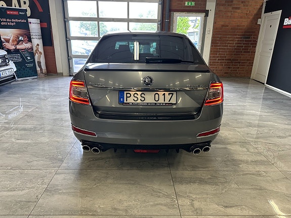 Skoda Octavia 12 of 19