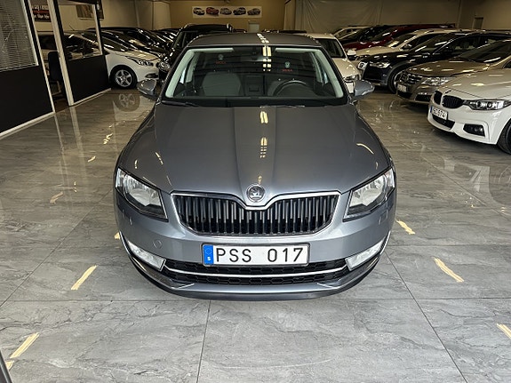 Skoda Octavia 10 of 19