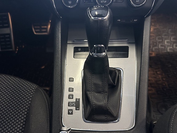 Skoda Octavia 8 of 19