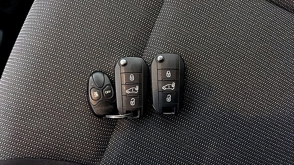 Peugeot Partner 13 of 14