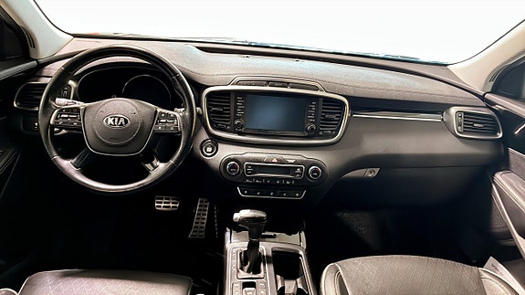 Kia Sorento 4 of 5