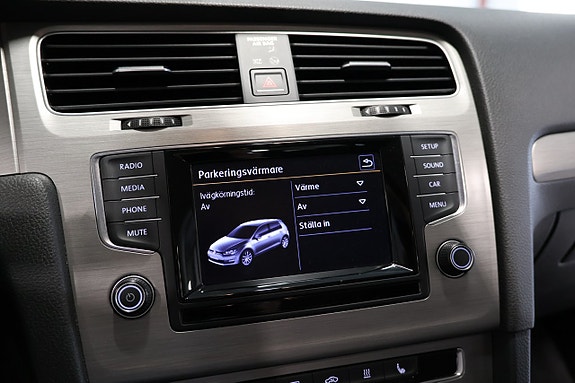Volkswagen Golf I 19 of 24