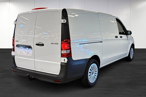 Mercedes-Benz Vito 110 3 of 5