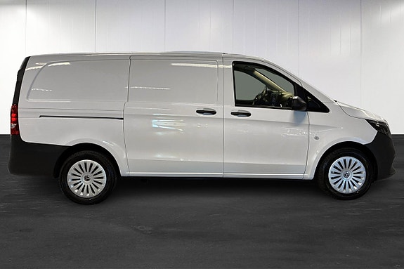 Mercedes-Benz Vito 110 8 of 20