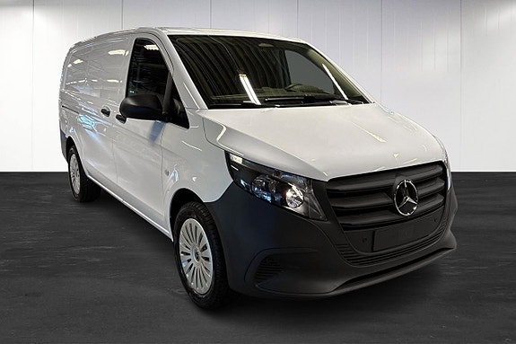 Mercedes-Benz Vito 110 2 of 5