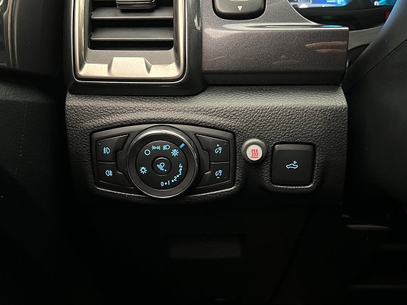 Ford Ranger 13 of 30