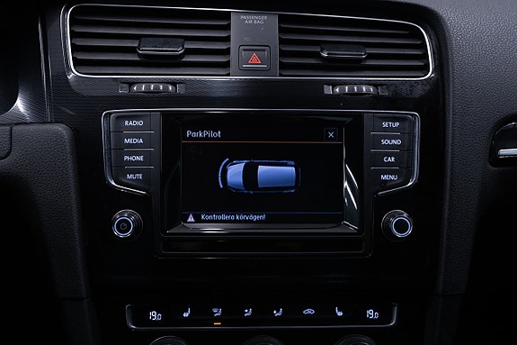 Volkswagen Golf I 17 of 19