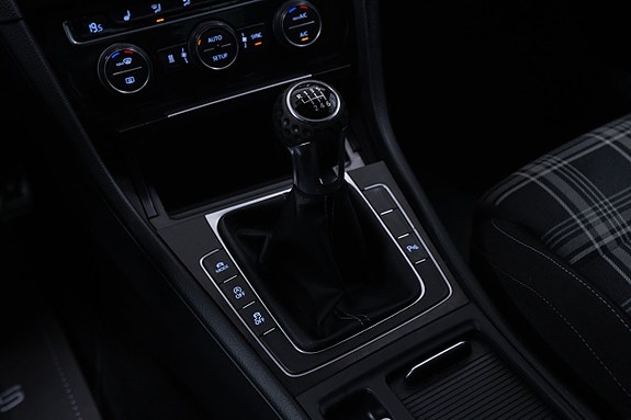 Volkswagen Golf I 15 of 19