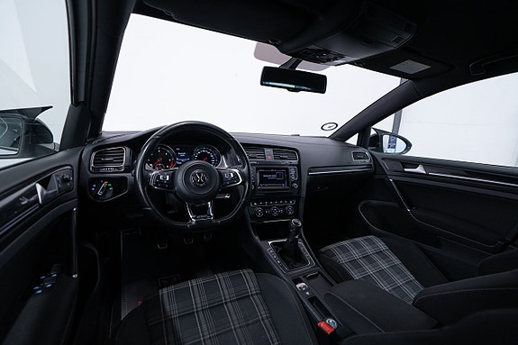 Volkswagen Golf I 10 of 19