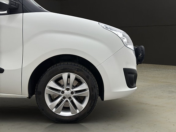 Opel Combo 28 of 28