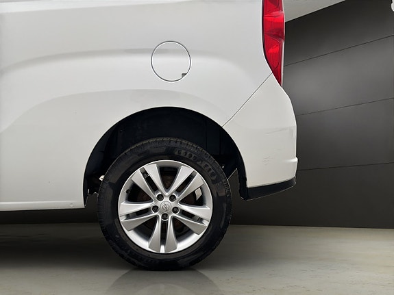 Opel Combo 26 of 28