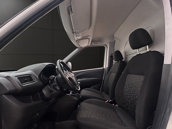 Opel Combo 15 of 28