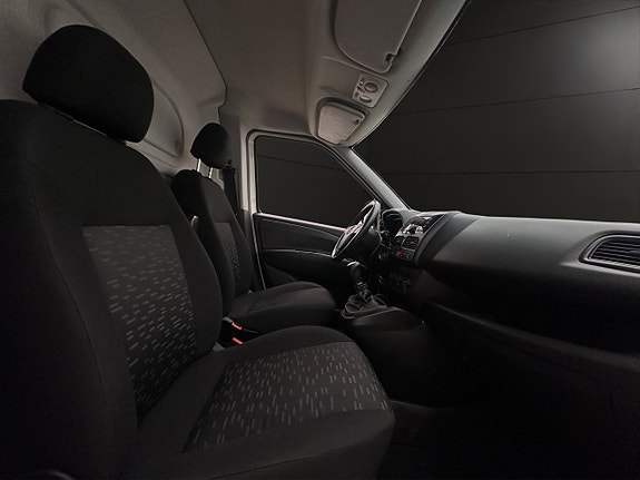 Opel Combo 23 of 28