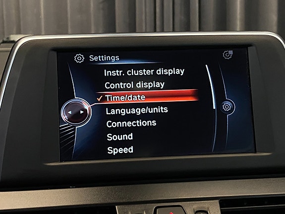 BMW 218i 27 of 30