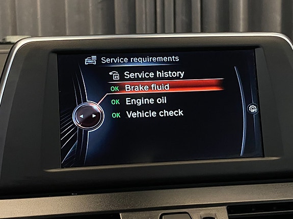 BMW 218i 23 of 30