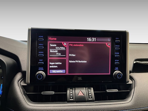 Toyota RAV4 16 of 19