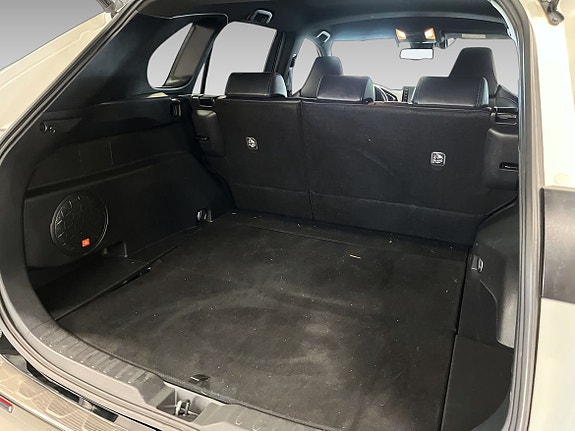 Toyota RAV4 19 of 19